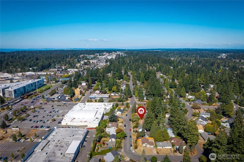 Property photo for 15326 Stone Ave N, Shoreline photo 27