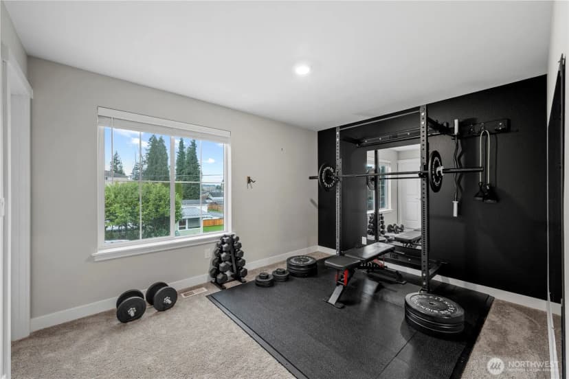 Property photo for 22401 N Alcazar Avenue, Arlington photo 14