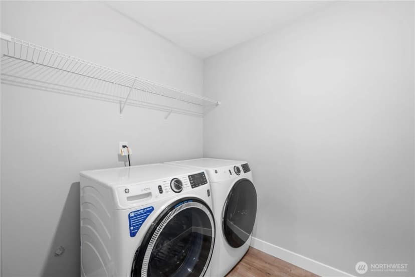 Property photo for 22401 N Alcazar Avenue, Arlington photo 15