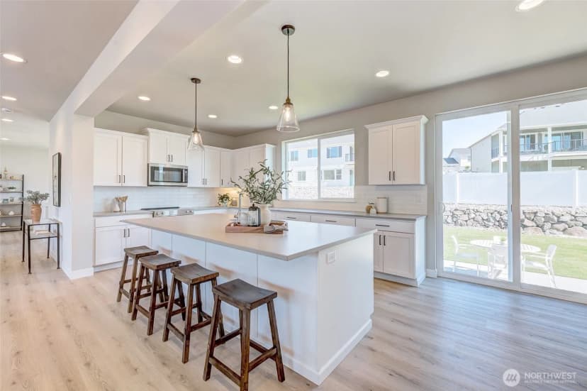 Property photo for 645 Juli Avenue, East Wenatchee photo 24