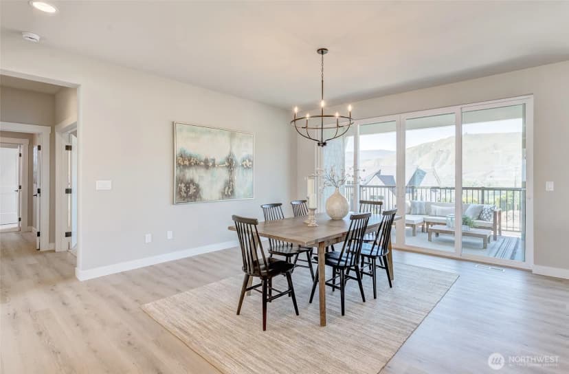 Property photo for 645 Juli Avenue, East Wenatchee photo 21