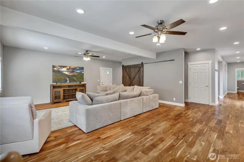 Property photo for 10610 Se 325th Place, Auburn photo 10