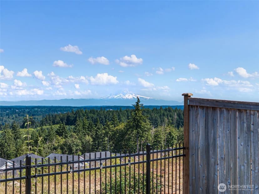 Property photo for 1379 Baker Heights Loop, Bremerton photo 40
