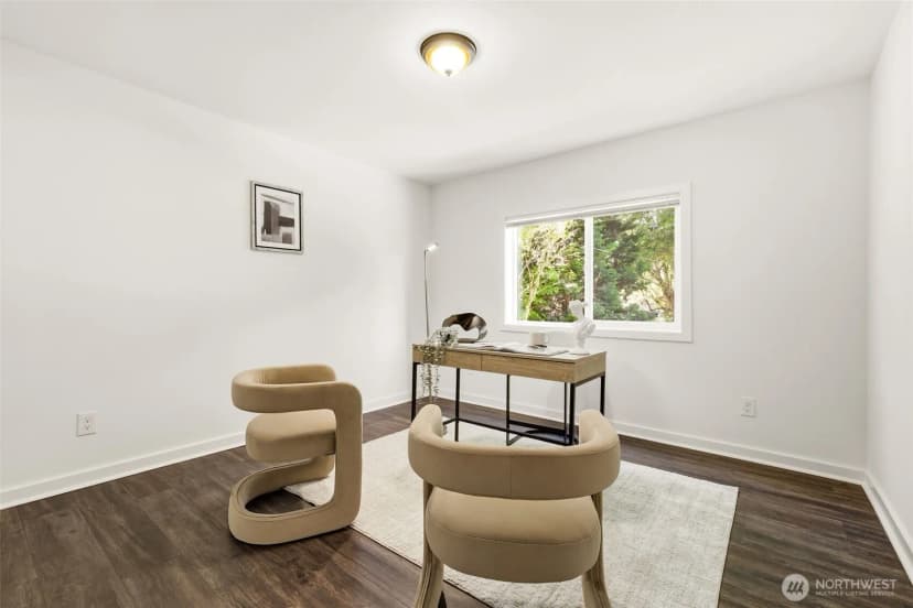 Property photo for 12042 14th Avenue Ne, Seattle photo 22