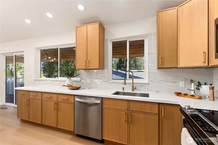 Property photo for 13416 Kenwanda Drive, Snohomish photo 12