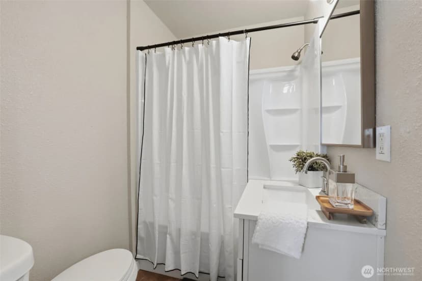 Property photo for 504 Methow Street, Wenatchee photo 9