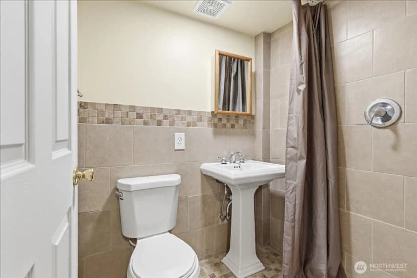 Property photo for 214 A Street, Grand Coulee photo 20
