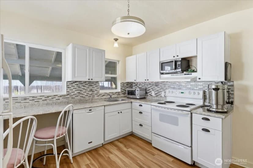 Property photo for 214 A Street, Grand Coulee photo 7