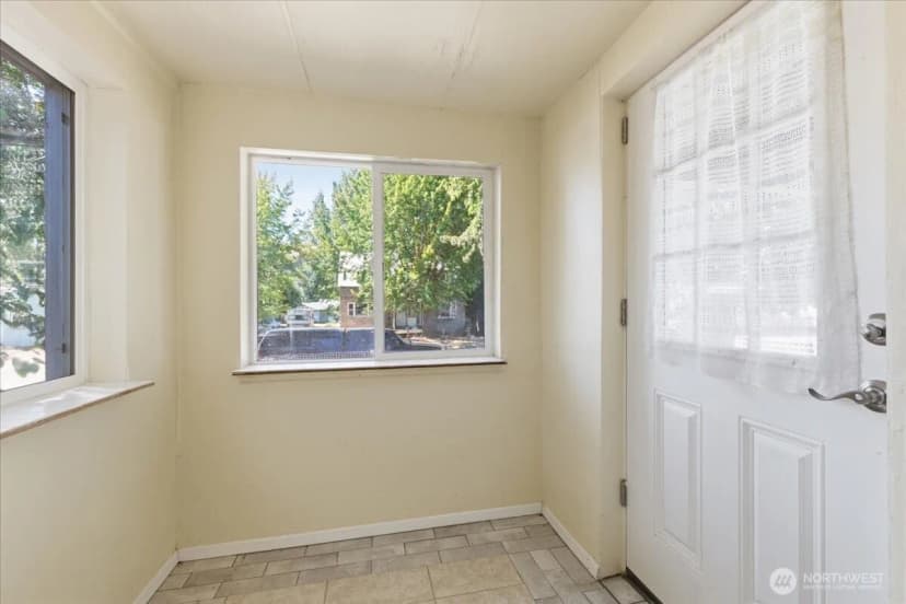 Property photo for 214 A Street, Grand Coulee photo 13