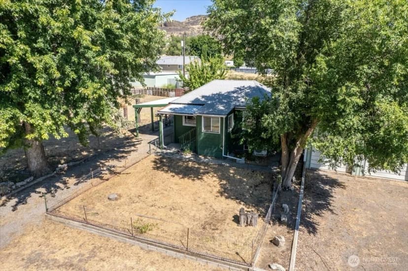 Property photo for 214 A Street, Grand Coulee photo 33