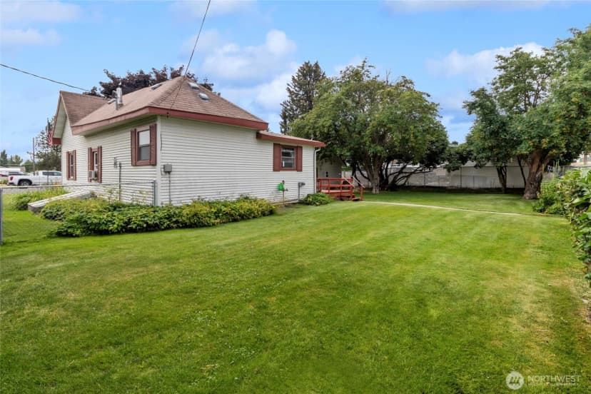 Property photo for 114 Logan Street, Davenport photo 15