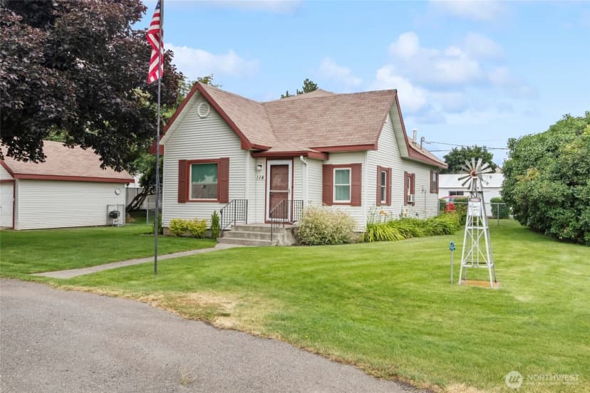Property photo for 114 Logan Street, Davenport photo 10