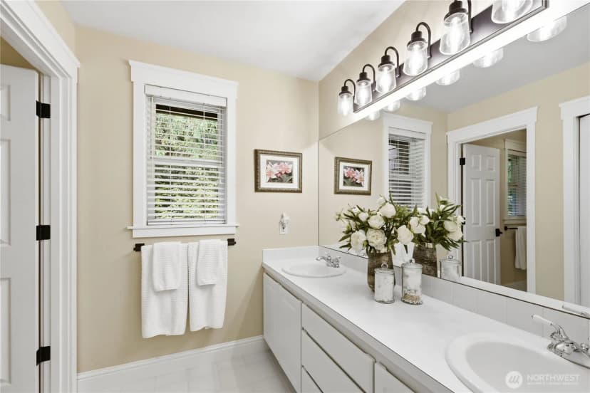 Property photo for 8724 Ne Laughing Salmon Lane, Bainbridge Island photo 26