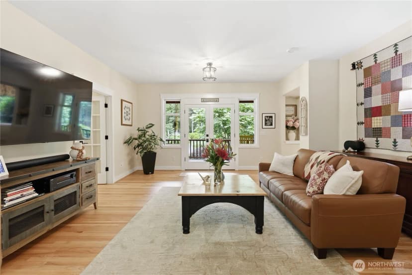 Property photo for 8724 Ne Laughing Salmon Lane, Bainbridge Island photo 12