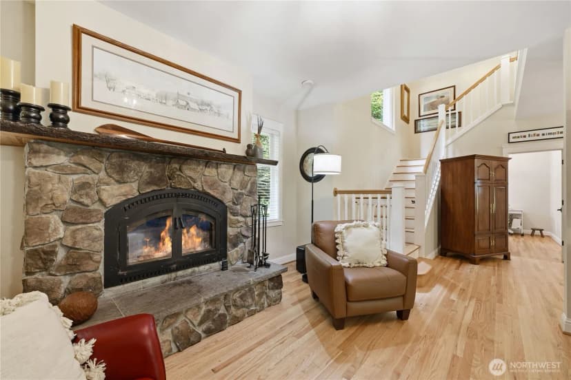 Property photo for 8724 Ne Laughing Salmon Lane, Bainbridge Island photo 19