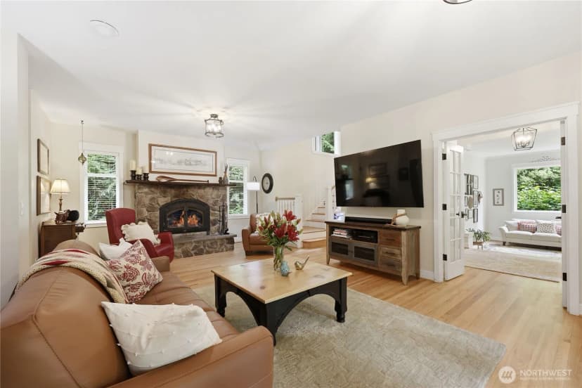 Property photo for 8724 Ne Laughing Salmon Lane, Bainbridge Island photo 10