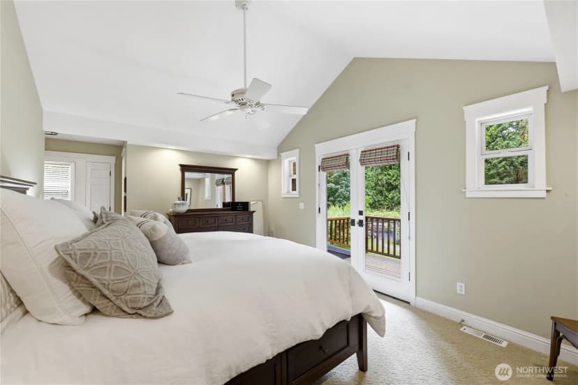 Property photo for 8724 Ne Laughing Salmon Lane, Bainbridge Island photo 24
