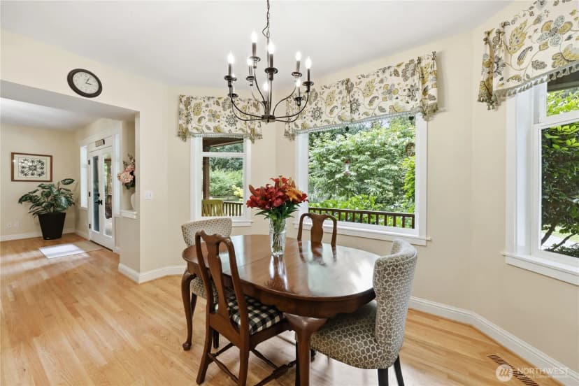 Property photo for 8724 Ne Laughing Salmon Lane, Bainbridge Island photo 13