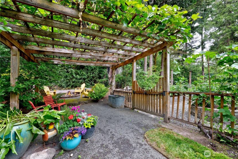 Property photo for 8724 Ne Laughing Salmon Lane, Bainbridge Island photo 39