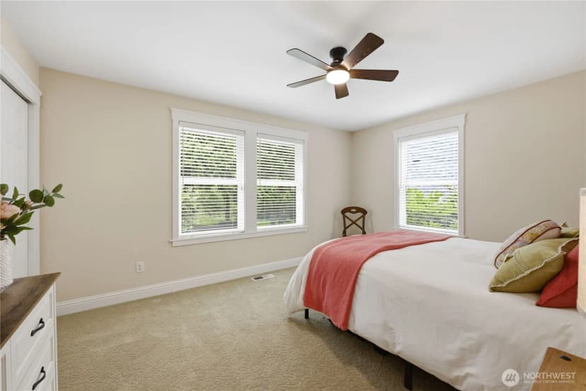 Property photo for 8724 Ne Laughing Salmon Lane, Bainbridge Island photo 31