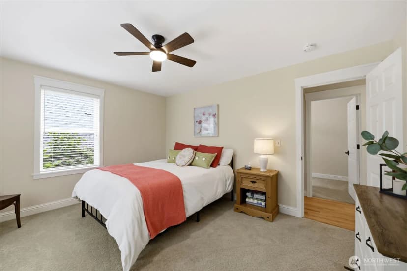 Property photo for 8724 Ne Laughing Salmon Lane, Bainbridge Island photo 30