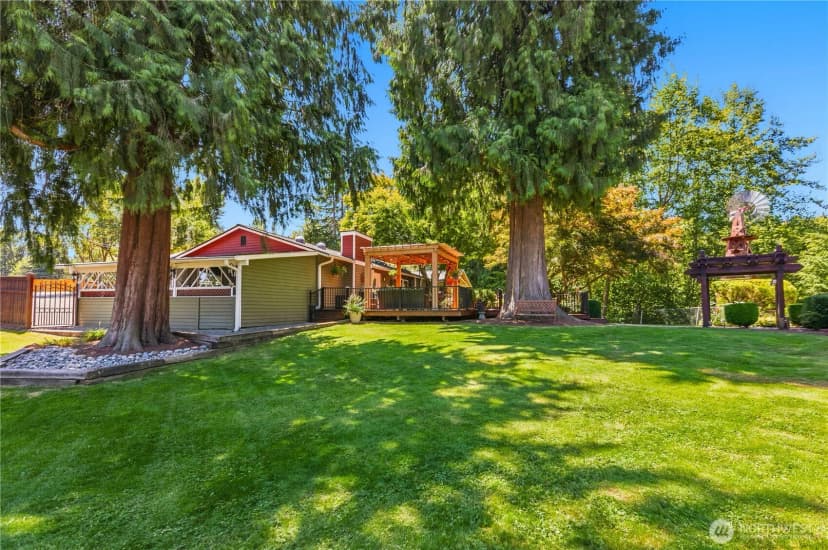 Property photo for 10929 180th Street Se, Snohomish photo 38