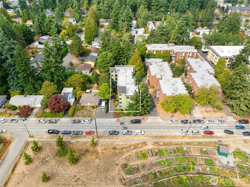 Property photo for 712 N 143rd Street, Seattle photo 10