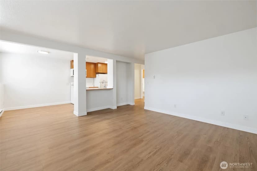 Property photo for 712 N 143rd Street, Seattle photo 11