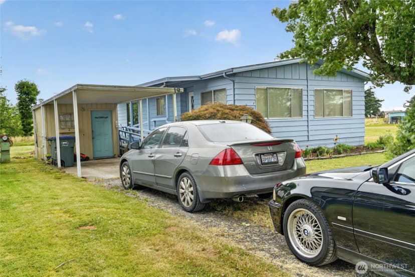 Property photo for 380 E Pole Road #19, Lynden photo 6