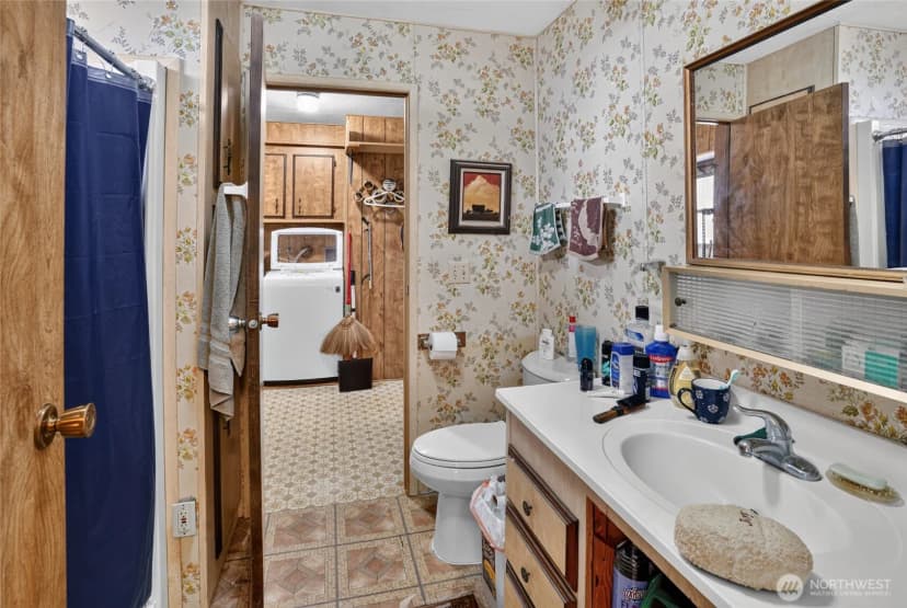 Property photo for 380 E Pole Road #19, Lynden photo 23