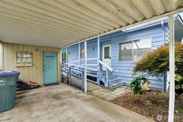Property photo for 380 E Pole Road #19, Lynden photo 3