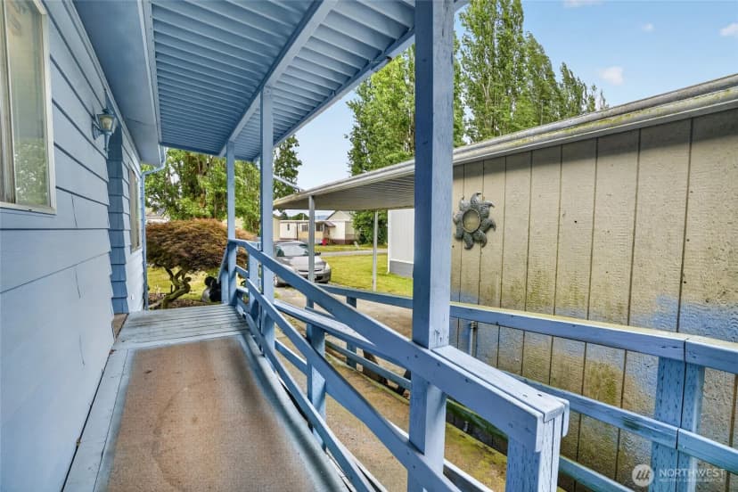 Property photo for 380 E Pole Road #19, Lynden photo 8