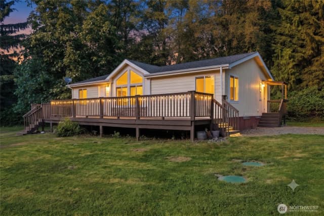 Property photo for 19643 Evergreen Lane, Sedro Woolley