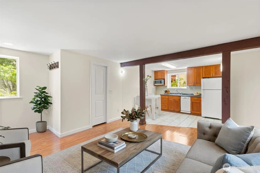 Property photo for 2021 15th Avenue S, Seattle photo 19