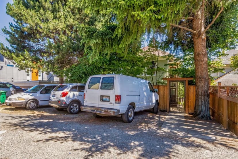 Property photo for 2021 15th Avenue S, Seattle photo 39