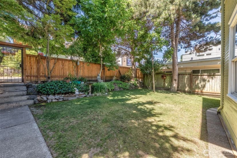 Property photo for 2021 15th Avenue S, Seattle photo 37