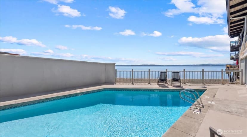 Property photo for 3717 Beach Drive Sw #303, Seattle photo 18