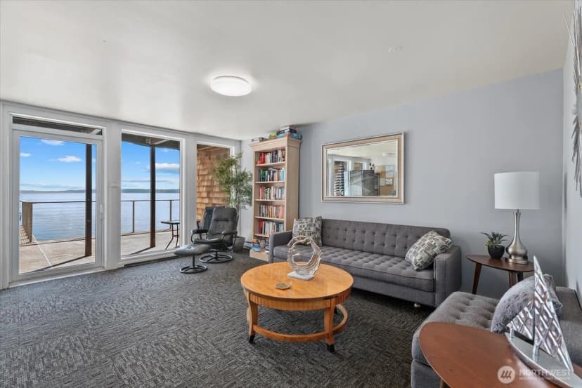 Property photo for 3717 Beach Drive Sw #303, Seattle photo 19