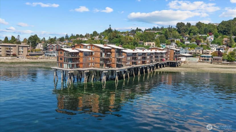 Property photo for 3717 Beach Drive Sw #303, Seattle photo 27