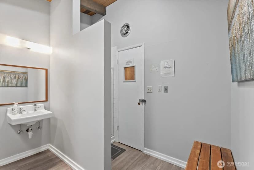 Property photo for 3717 Beach Drive Sw #303, Seattle photo 20