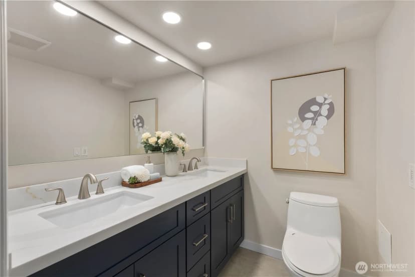 Property photo for 10527 Se 27th Street, Beaux Arts photo 24