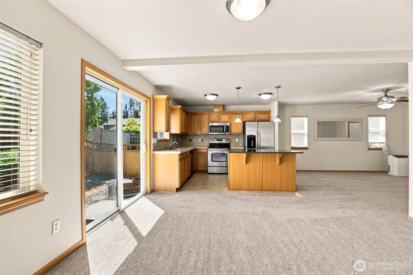 Property photo for 4363 Roxanna Loop Se, Lacey photo 11