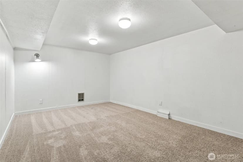 Property photo for 5155 S 329th Place, Auburn photo 27