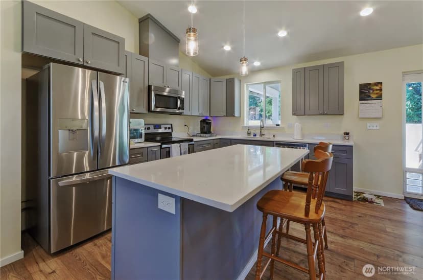Property photo for 28 Shorthorn Lane, Oakville photo 13