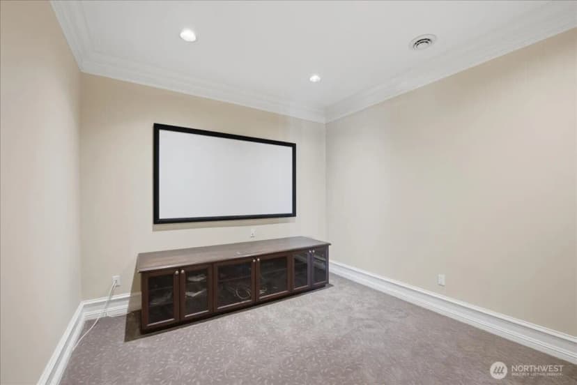 Property photo for 1465 Evergreen Point Road, Medina photo 31