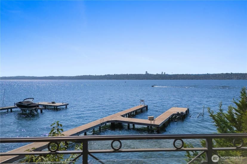 Property photo for 1465 Evergreen Point Road, Medina photo 6