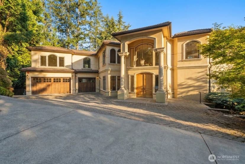 Property photo for 1465 Evergreen Point Road, Medina photo 4