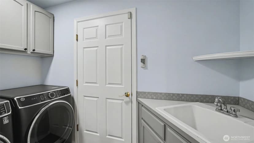 Property photo for 23810 148th Avenue Se, Kent photo 8