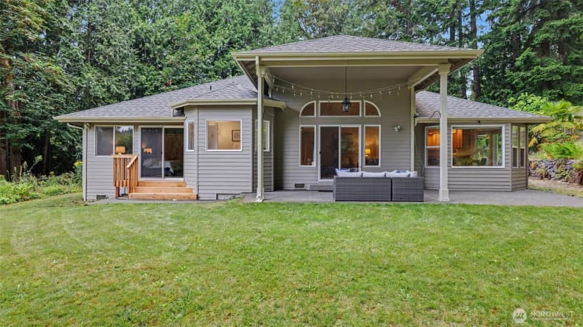 Property photo for 23810 148th Avenue Se, Kent photo 17