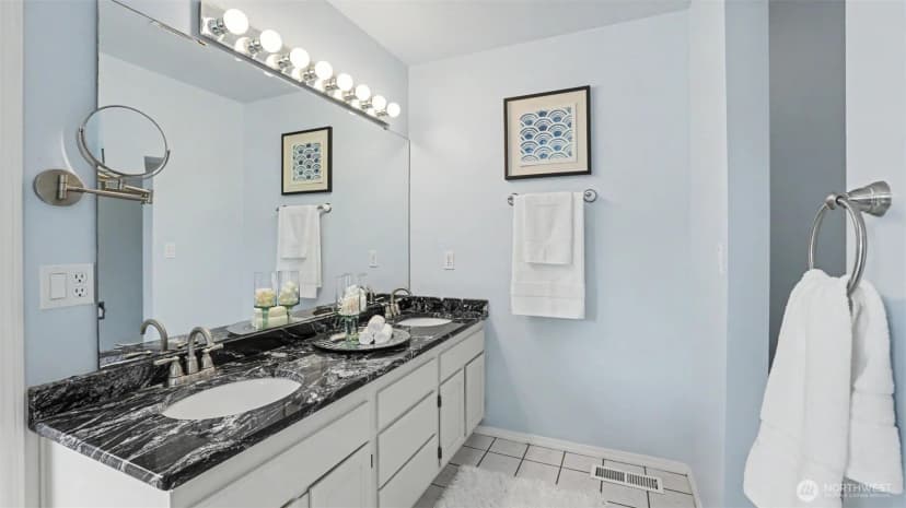 Property photo for 23810 148th Avenue Se, Kent photo 13